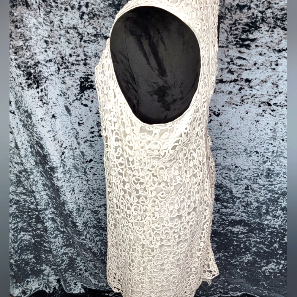 LAUNDRY by Shelli Segal Beautiful‎ White Lace T-back Dress Size 10. #341 - Picture 2 of 5